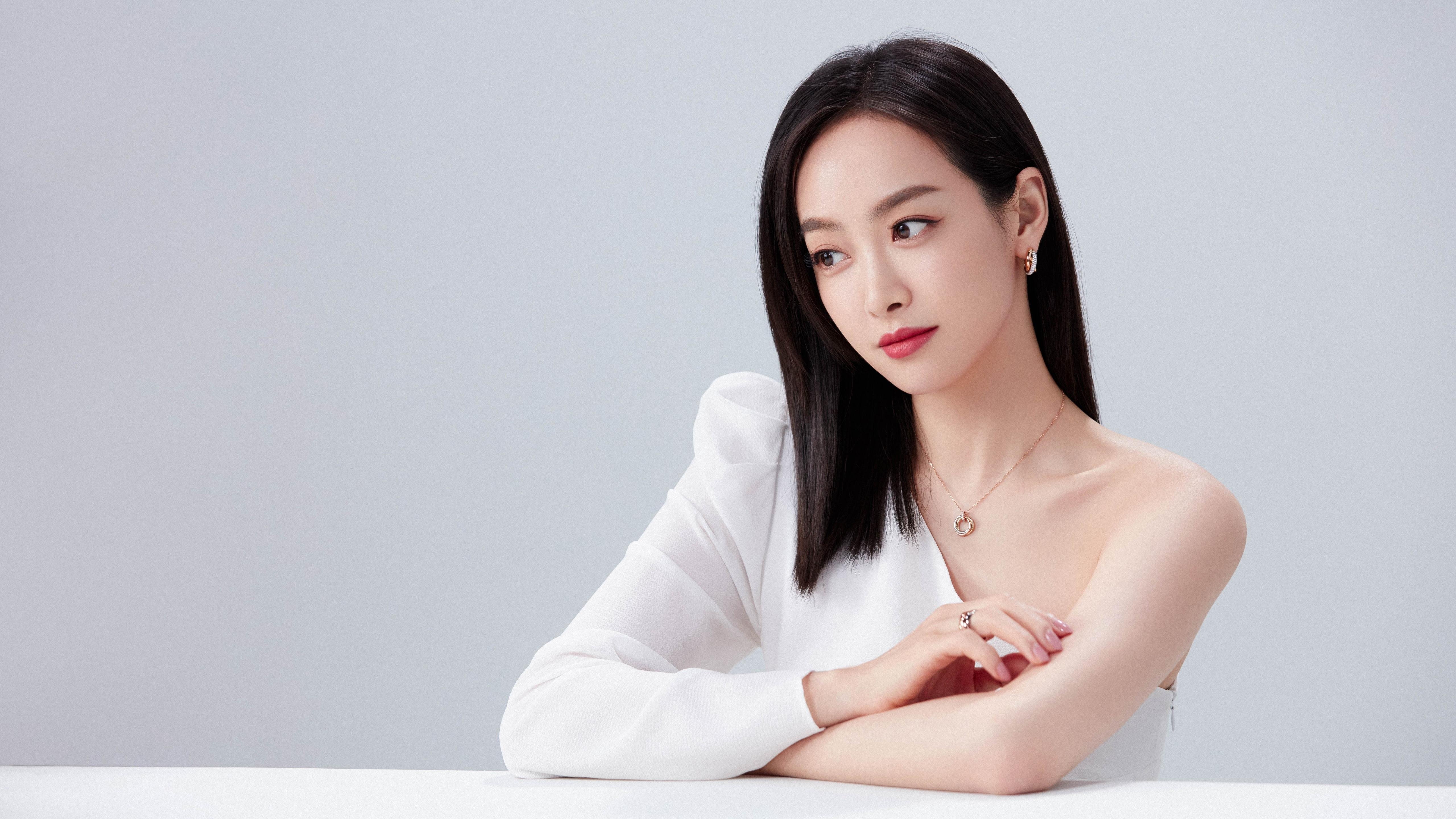 《《英雄联盟》新赛季上线，英雄“寒冰”全面加强》，英雄联盟寒冰新装备